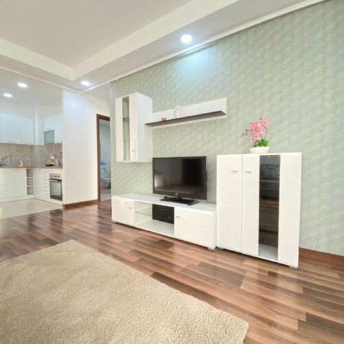 Green Deluxe Apartment Cosmopolis Ştefăneştii de Jos