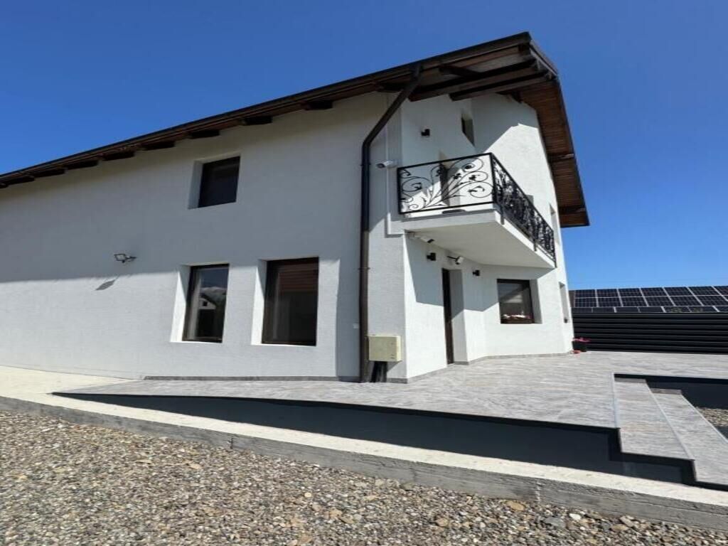 Casa La Pop Cu Drag Ocna Şugatag