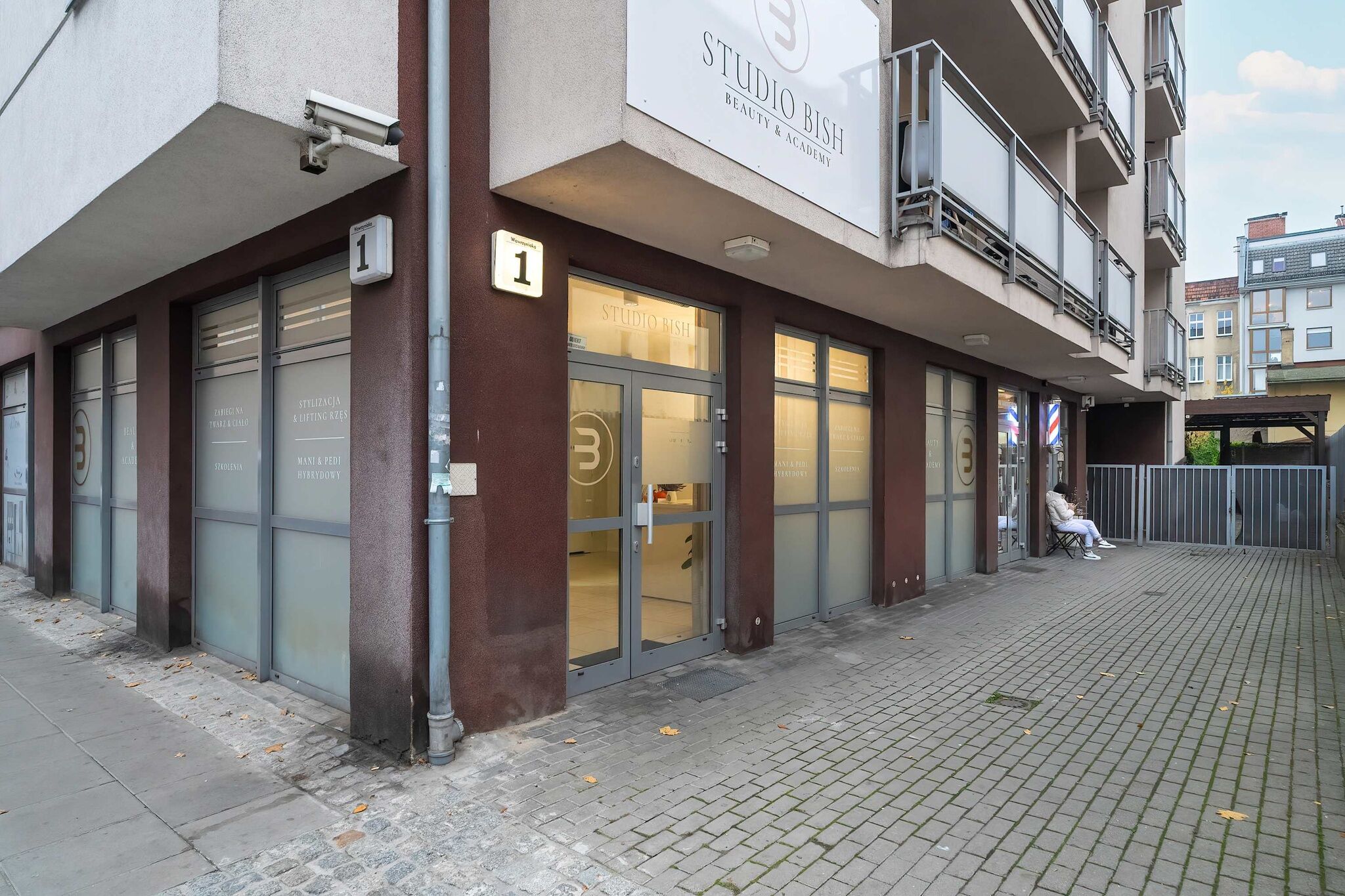 Wawrzyniaka 1 Piękny Apartament z Ogrodkiem i Tarasem