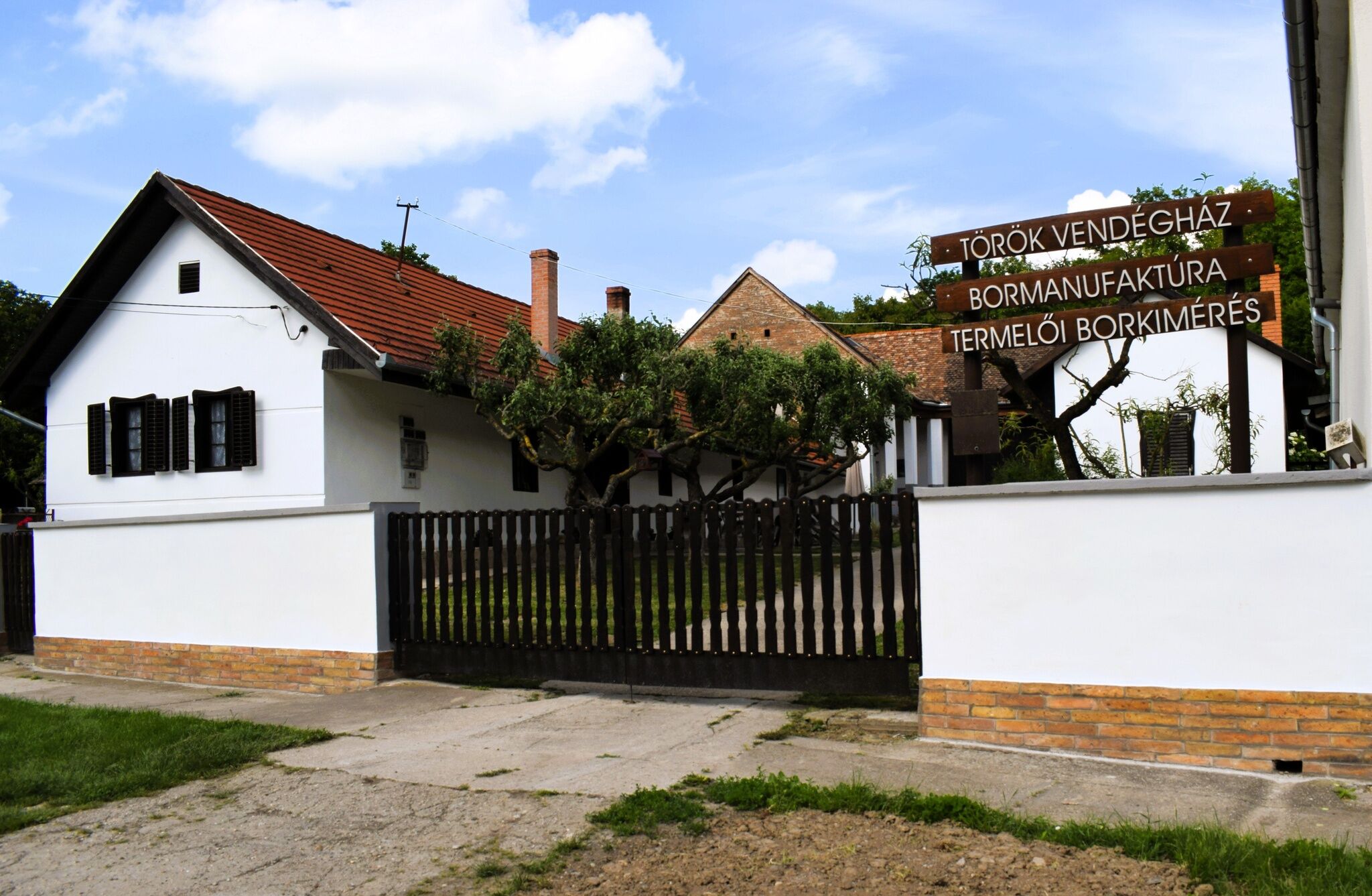 Török Vendégház - Villány Outback Kisjakabfalva