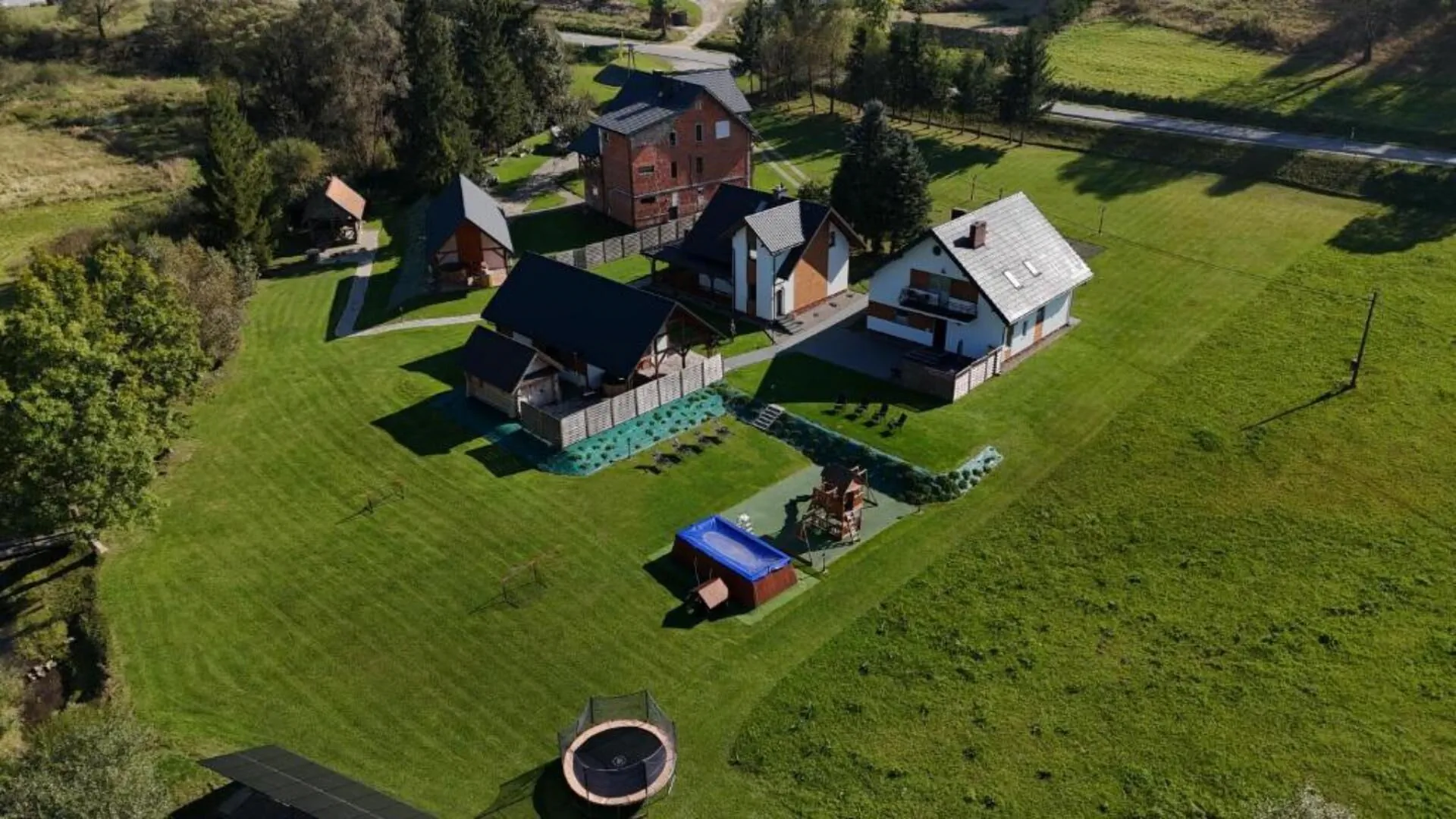 Domki nad potokiem Muszynka