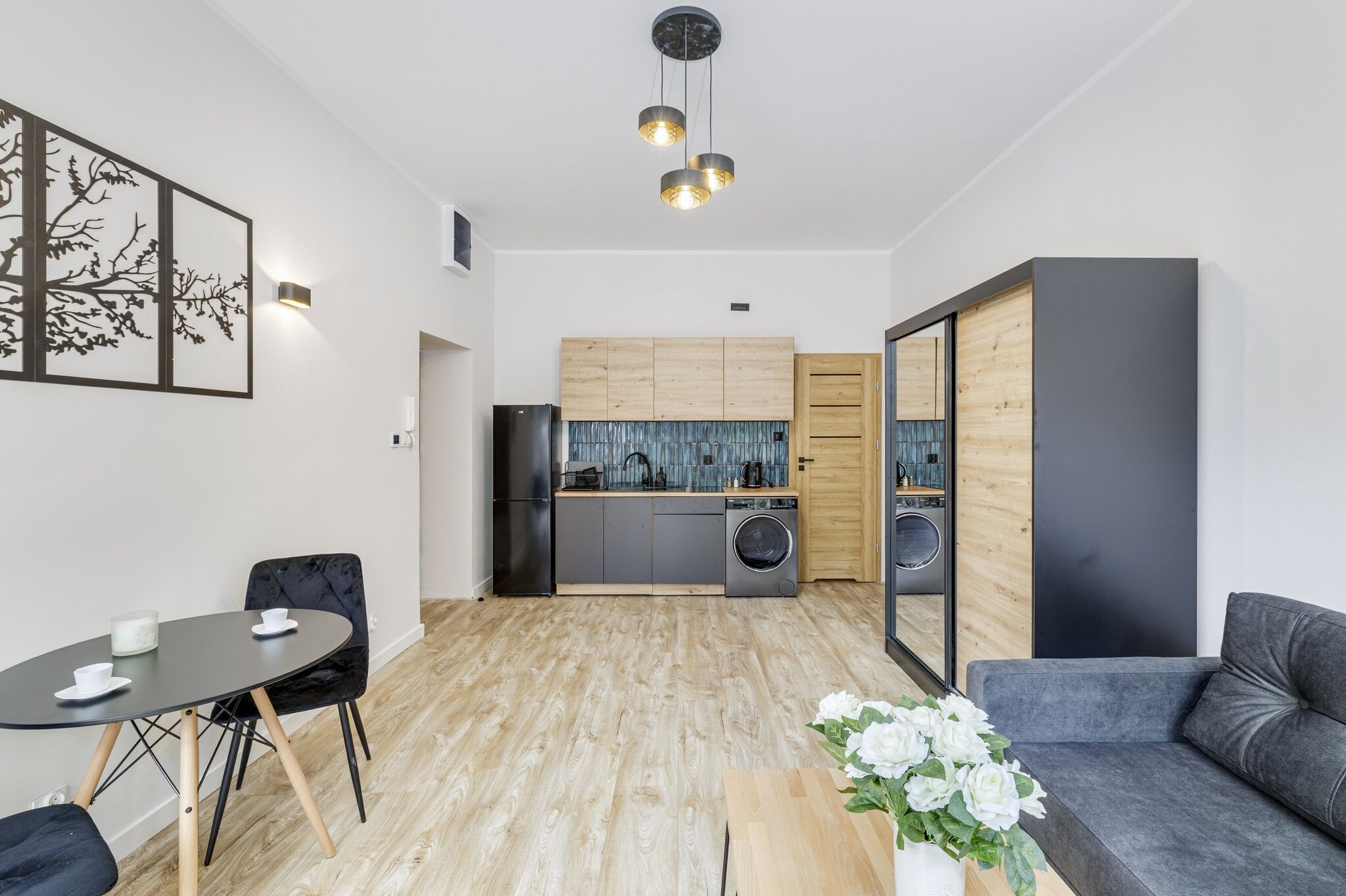 Przytulna Kawalerka w Sercu Nowej Rudy