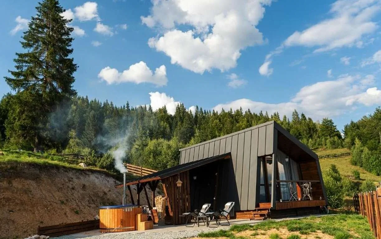 Cabana Freya Nordik Hill