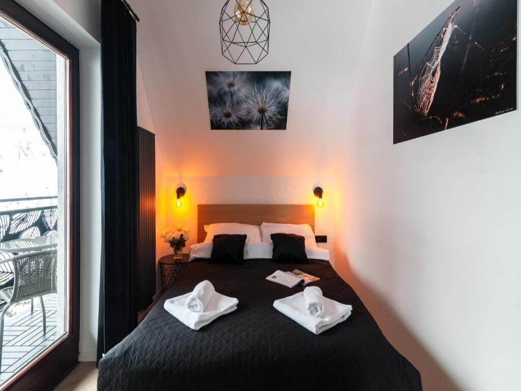 Apartament Z widokiem na las Witów