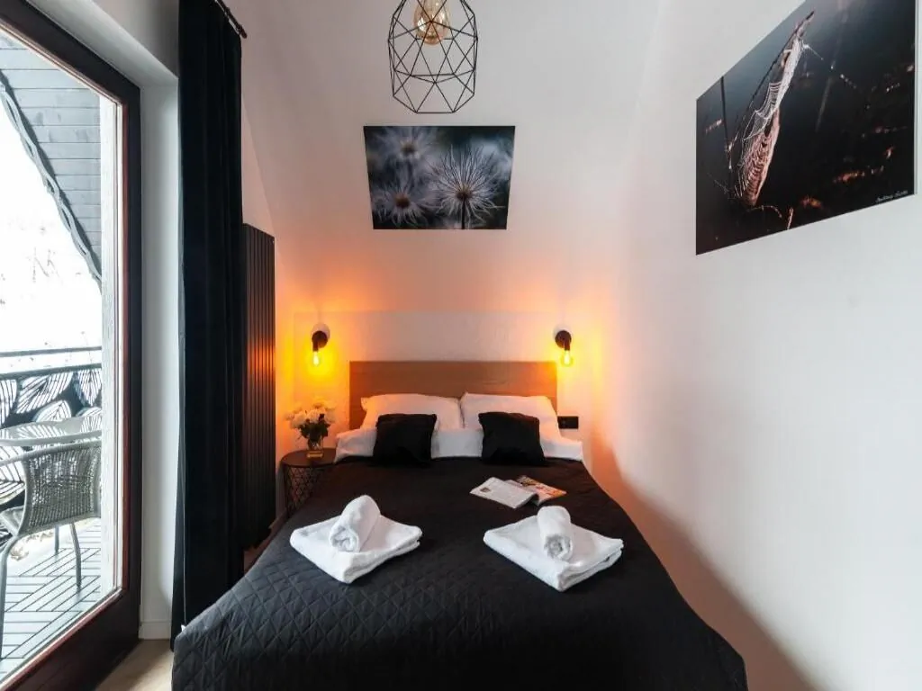 Apartament Z widokiem na las Witów