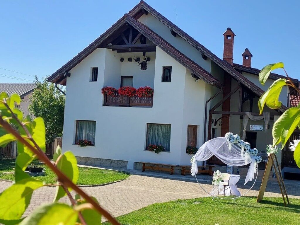 Pensiune Craii Neamțului Almaș