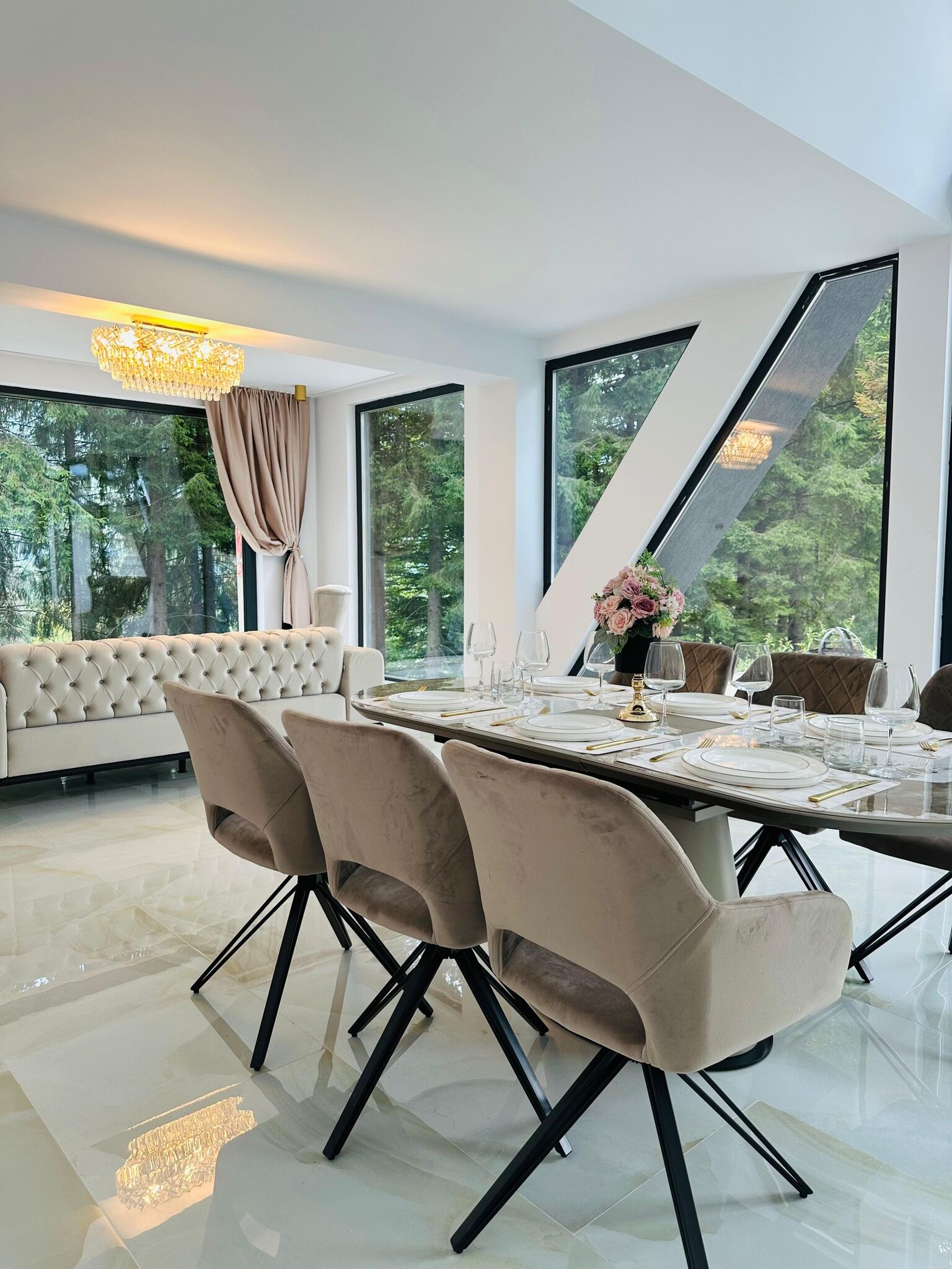 Cabana Pine Hill 2 Poiana Mărului