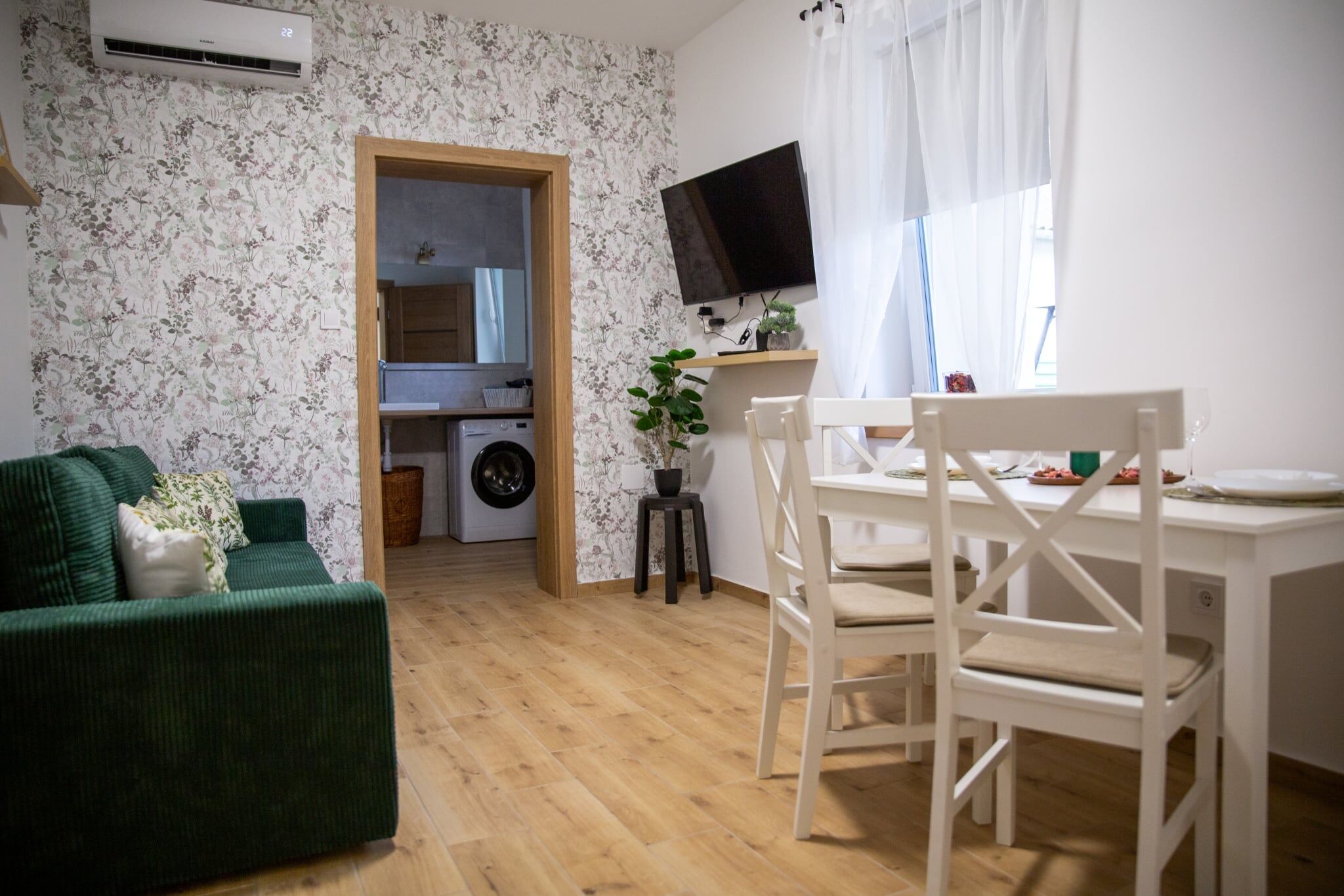Holdudvar Közösségi Központ és Szálláshely Nádudvar