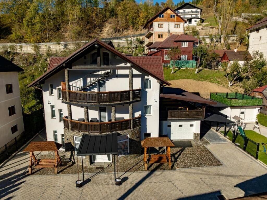 Pensiunea Poarta Maramureșană Borşa