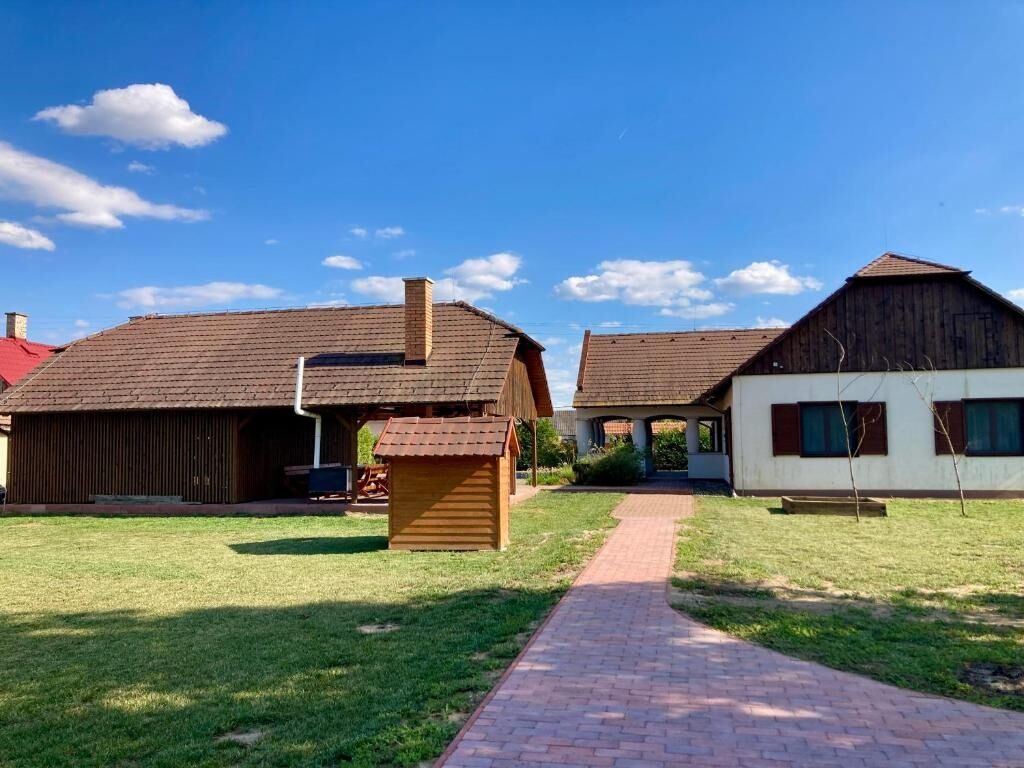 Mezővégi Vendégház Kisar