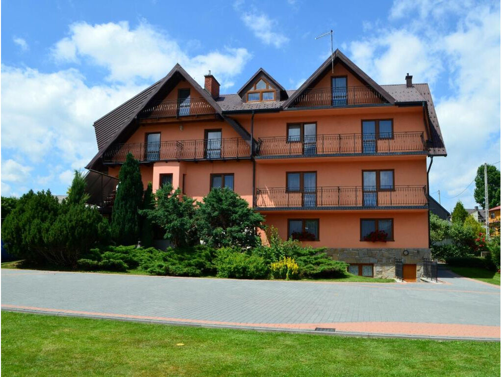 Pokoje i Apartament u Lucyny Czarna Góra