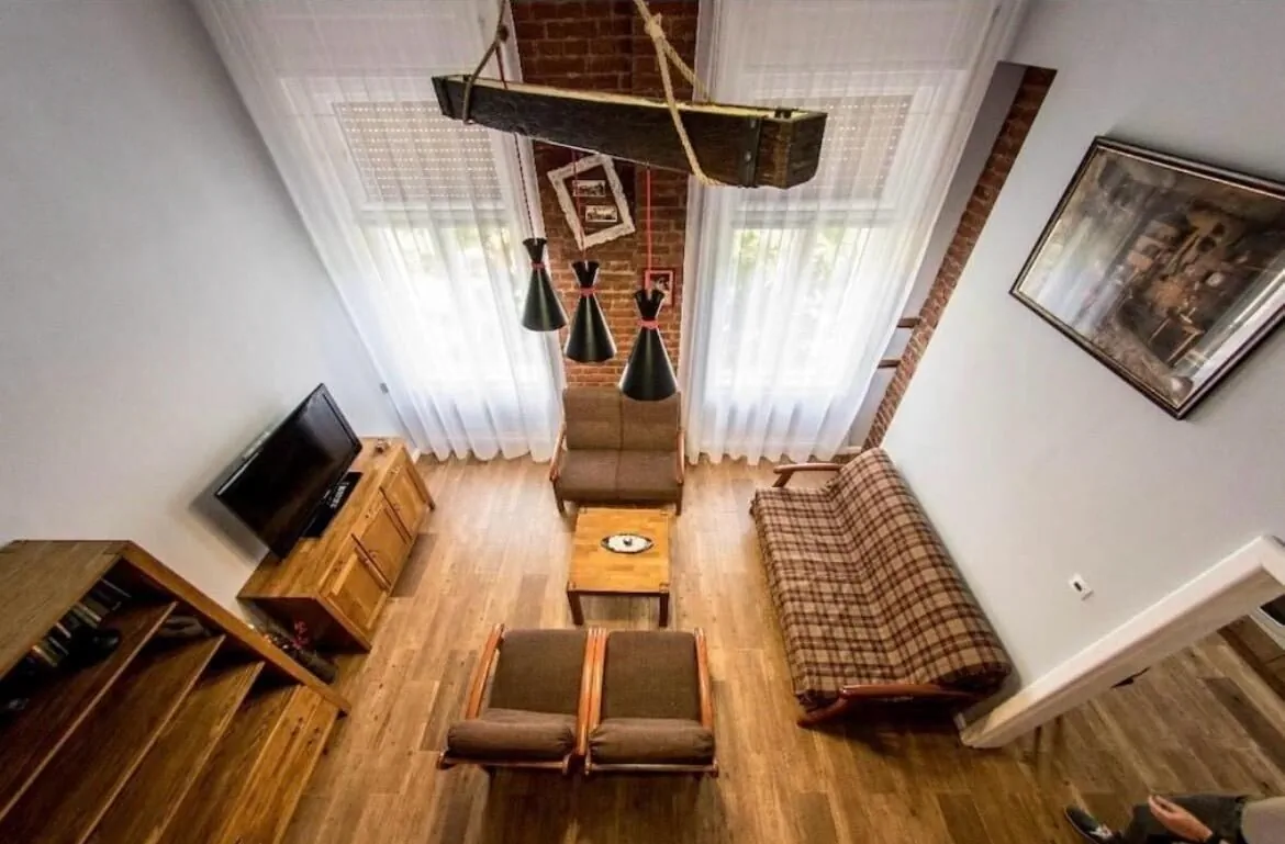 Henessence Apartment Ultracentral Oradea