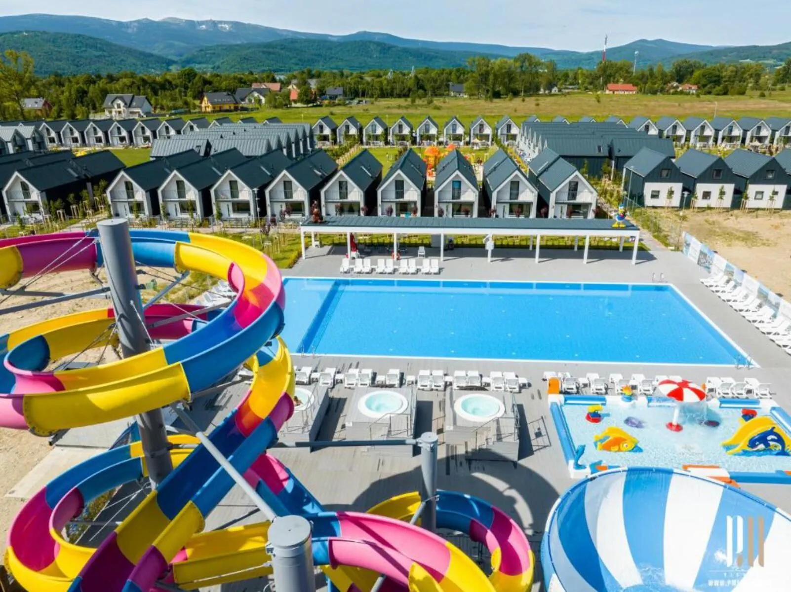 HOLIDAY PARK & RESORT Uzdrowisko Cieplice