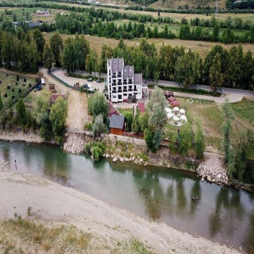 Pensiunea Casa Doamnei Voroneţ 