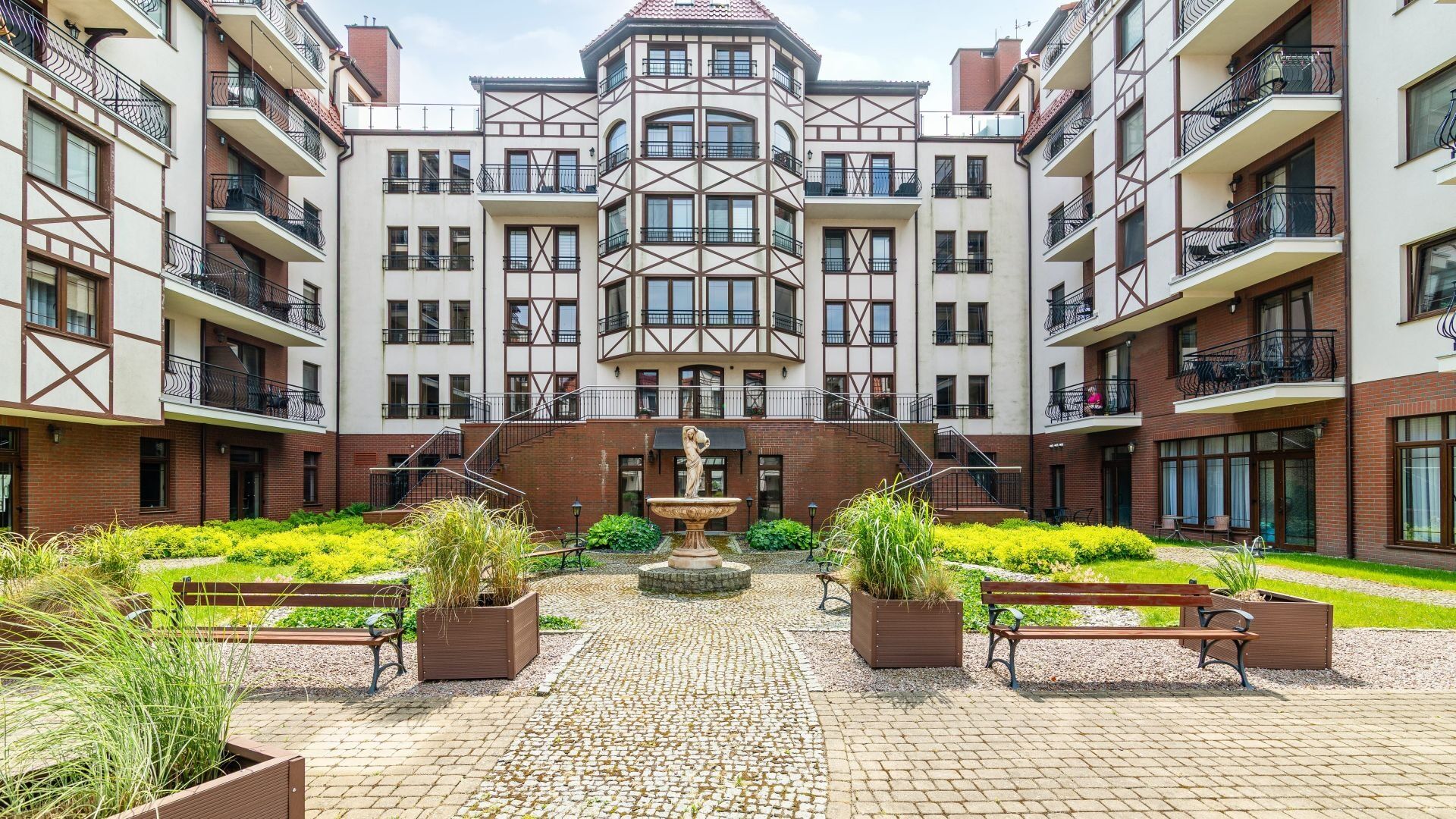 Apartamenty Piamola - CONTINENTAL Krynica Morska