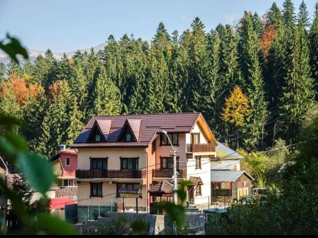 Casa Teleferic Bușteni