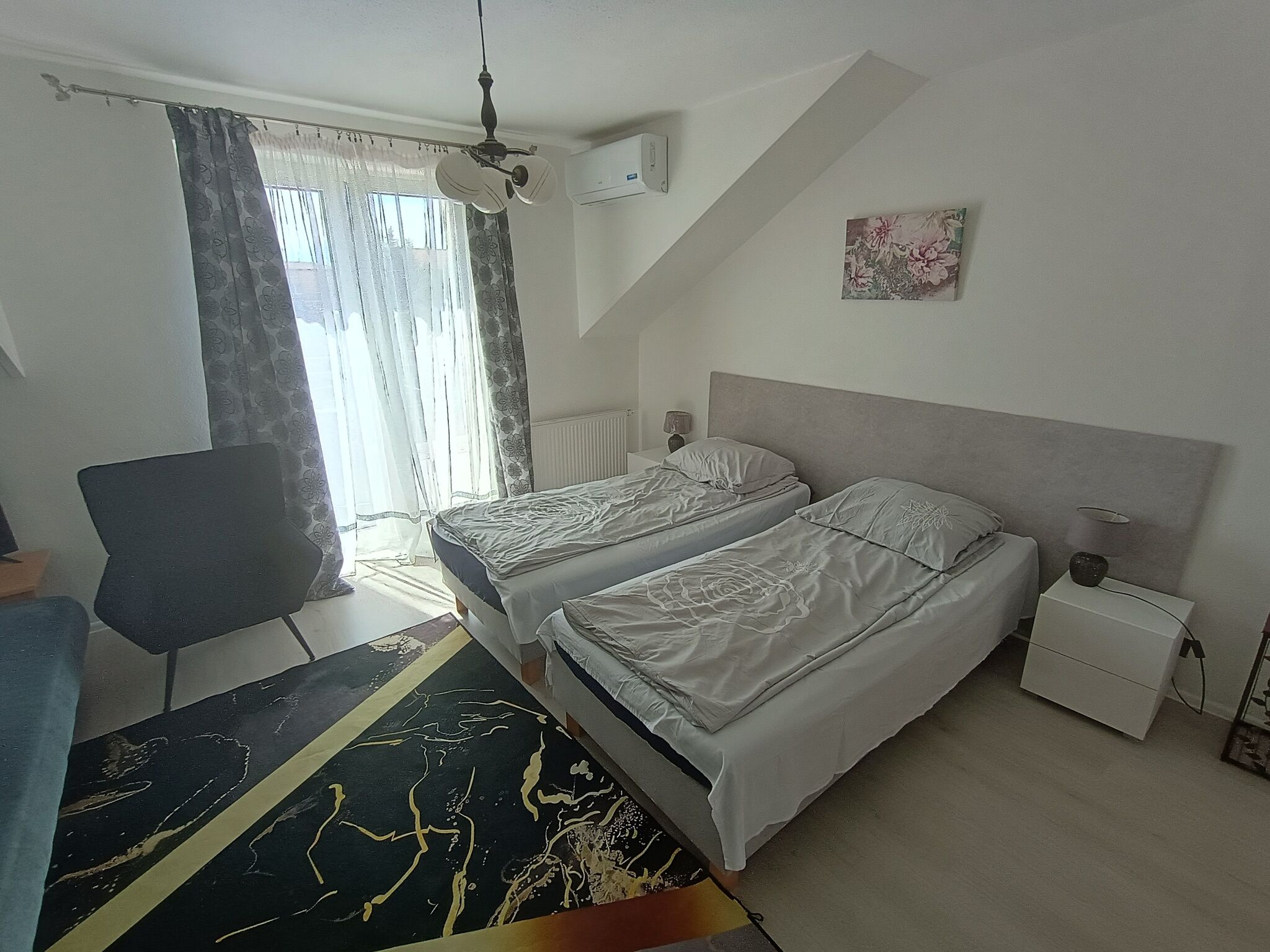 White House pokoje gościnne Anna Serafin Radom