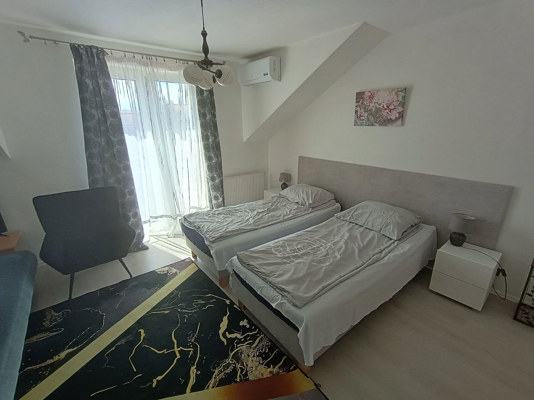 White House pokoje gościnne Anna Serafin Radom