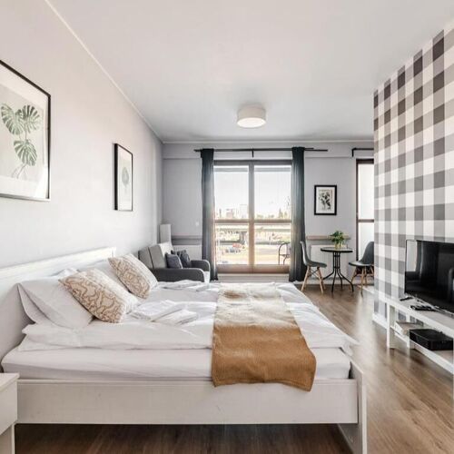 Apartment West Station Apartments by Arrenda Warszawa