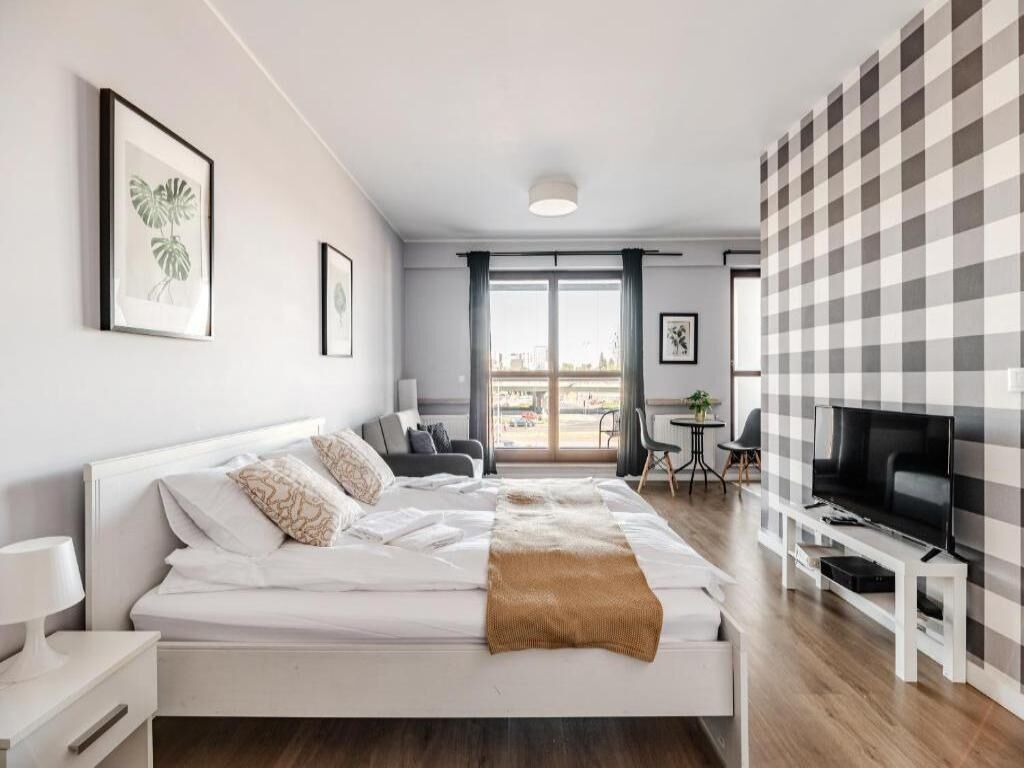 Apartment West Station Apartments by Arrenda Warszawa