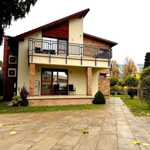 Hídfő Apartman Gyula