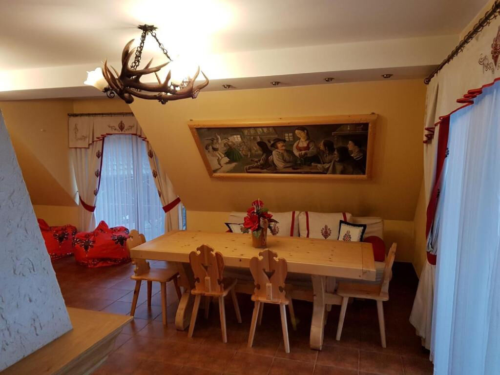 Apartament Baciarski z tarasem i kominkiem Poronin
