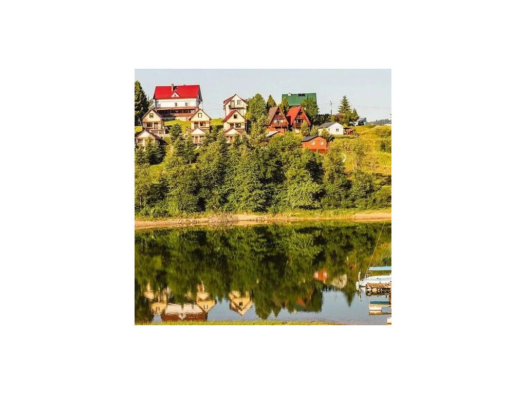 Domki na Zielonym Wzgórzu Zawóz