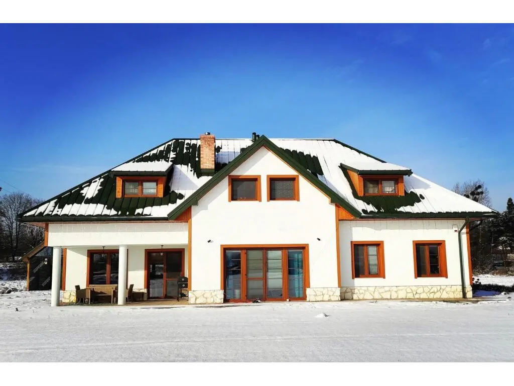 Pensjonat Nadwiślańskie Gniazdo Lucimia