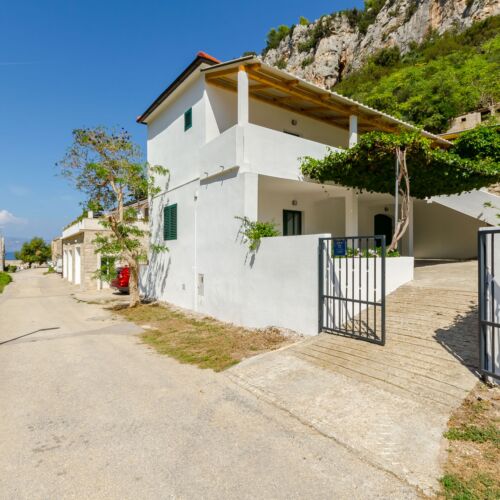 House Mateljan Zastrazisce