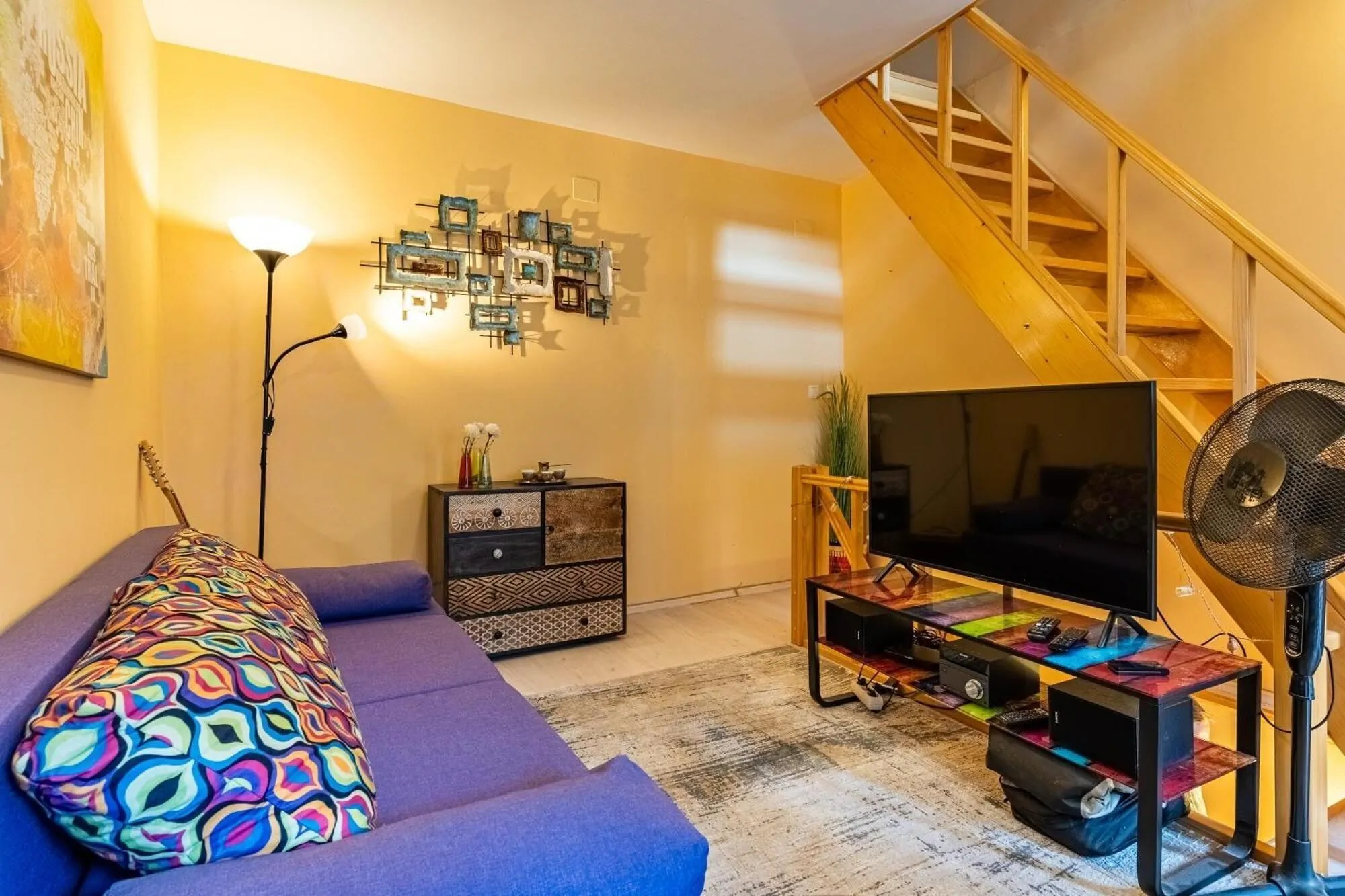 Holiday House With WiFi Cres - 24872