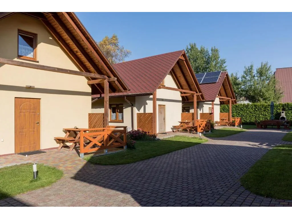 Domki Letniskowe KAMELEON Dźwirzyno