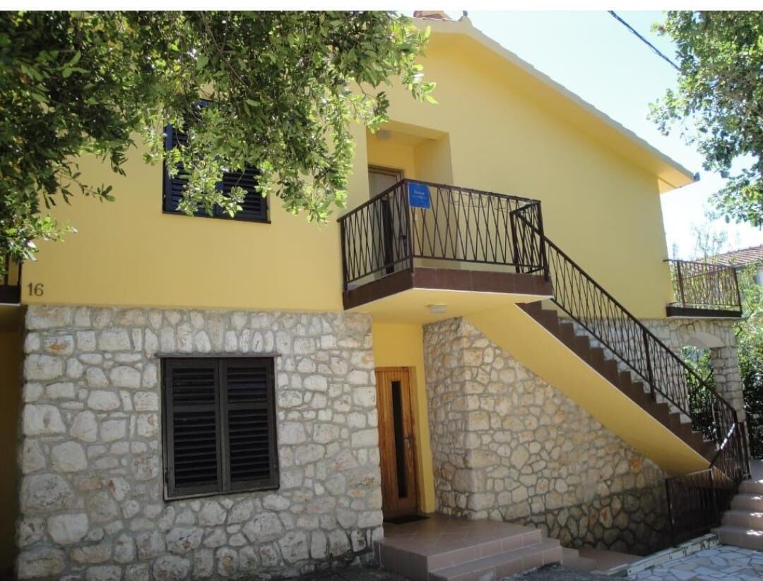 Apartmani Centar Starigrad
