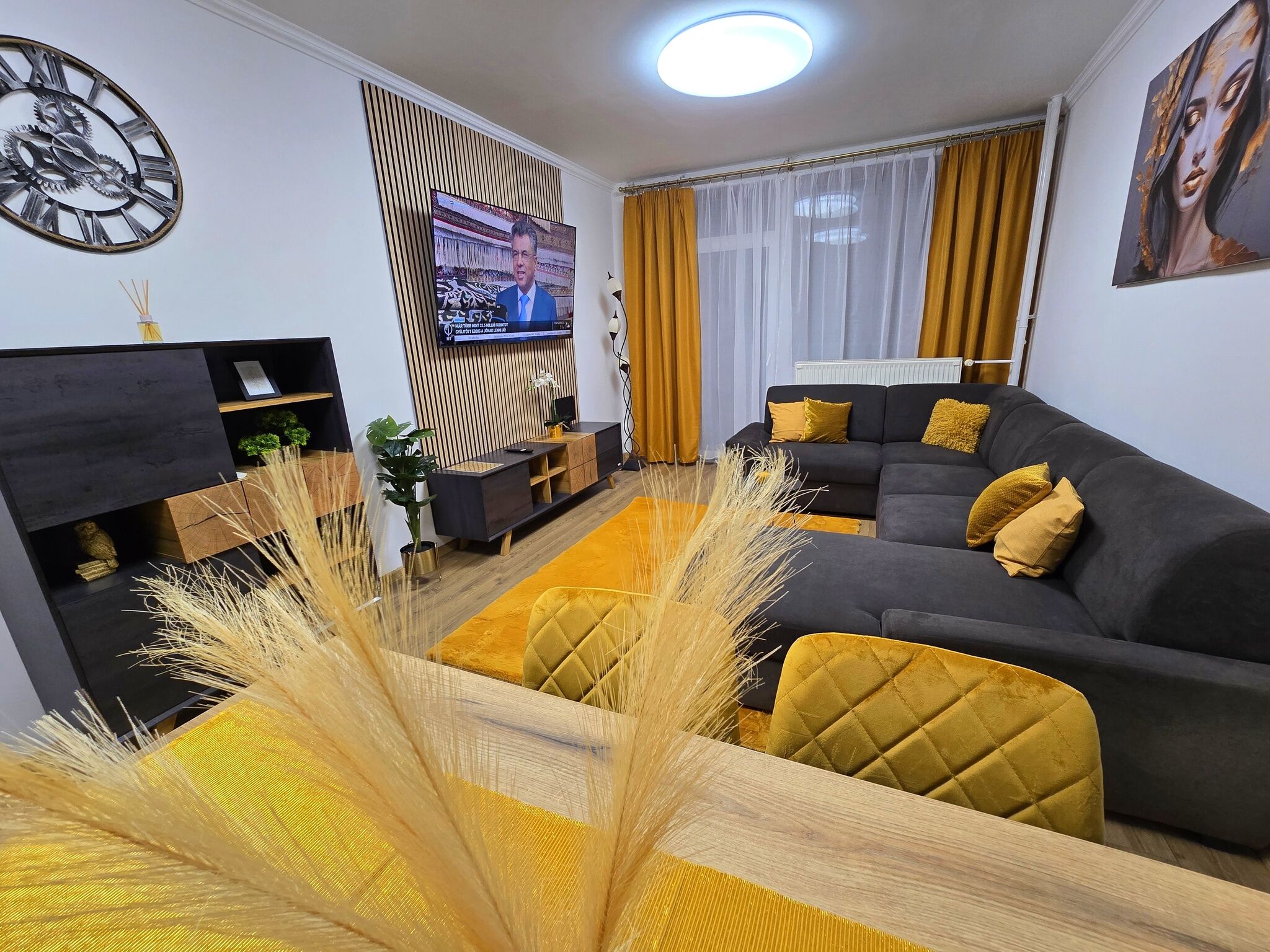 Belvárosi Grand Deluxe Apartman Pécs