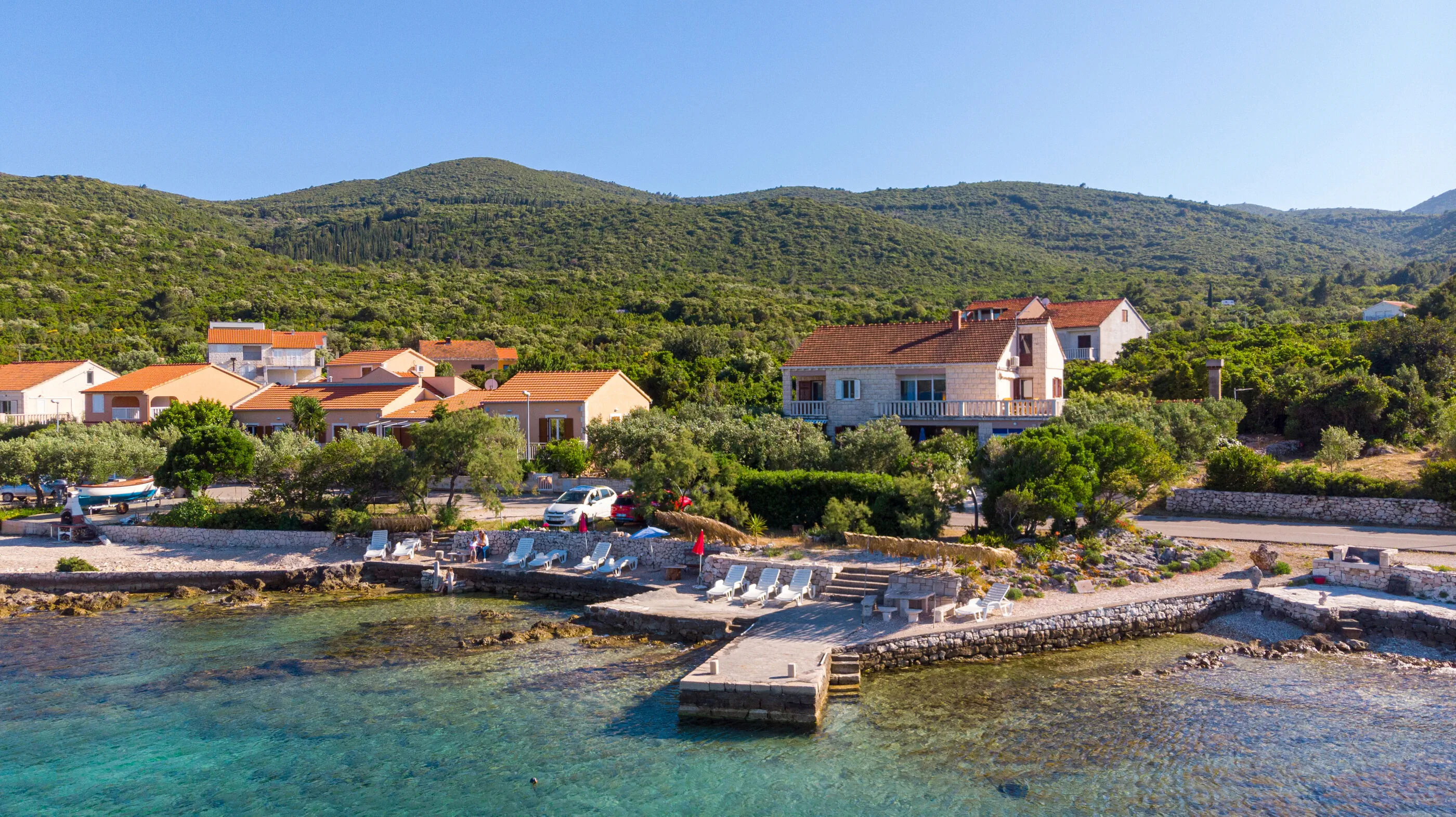 Apartments Seafront Mavla Kneža