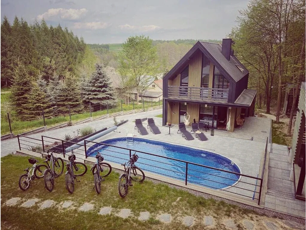 Wzgórza Kunowskie - domy na wynajem z basenem, baliami i saunami Bodzentyn