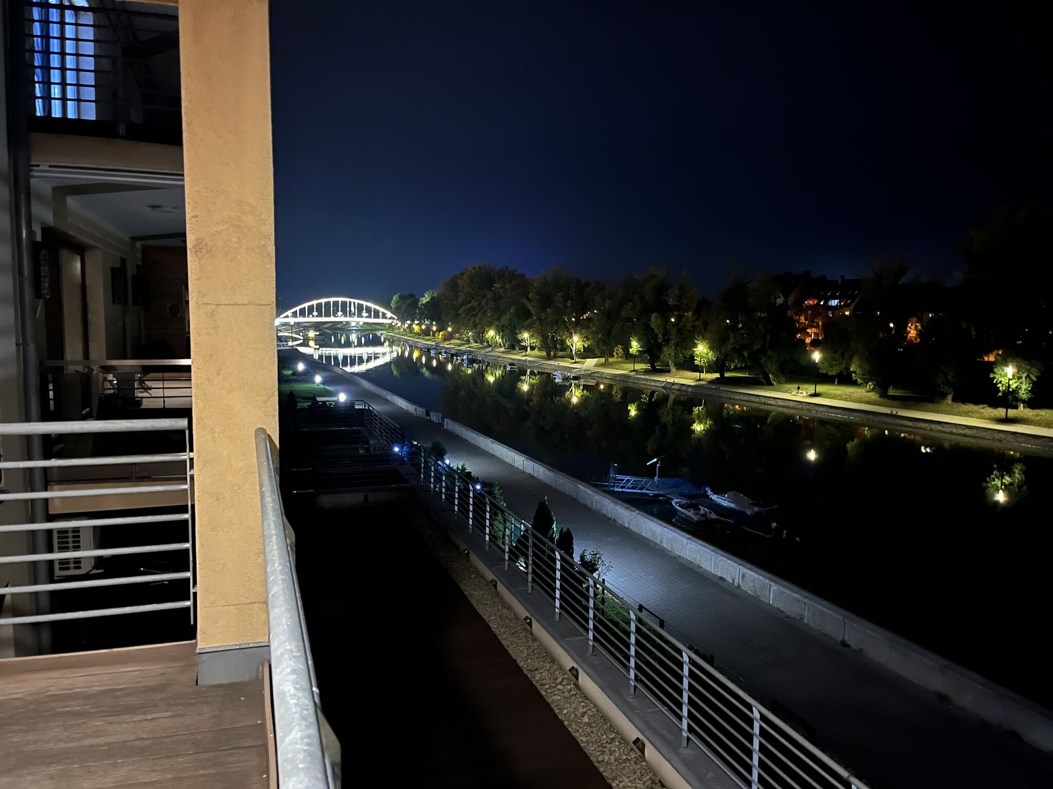 Danube Studio Apartment Győr