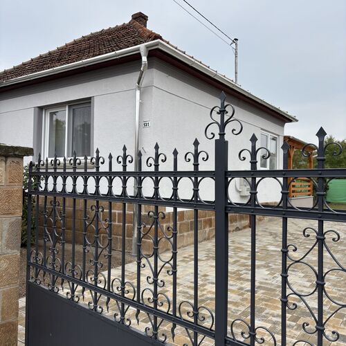 Tőzike Vendégház Cserépfalu