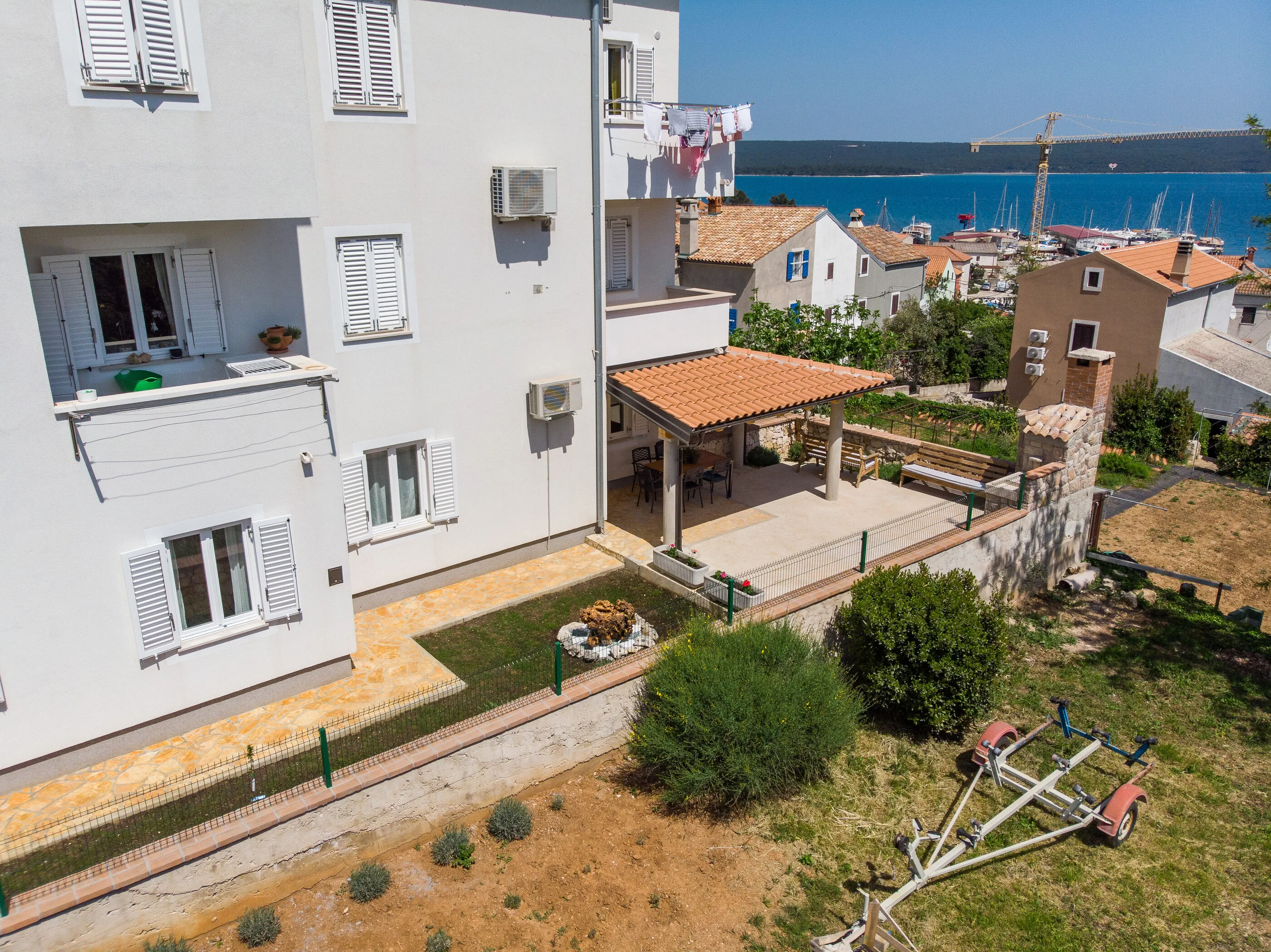 Apartment Mirna Nerezine