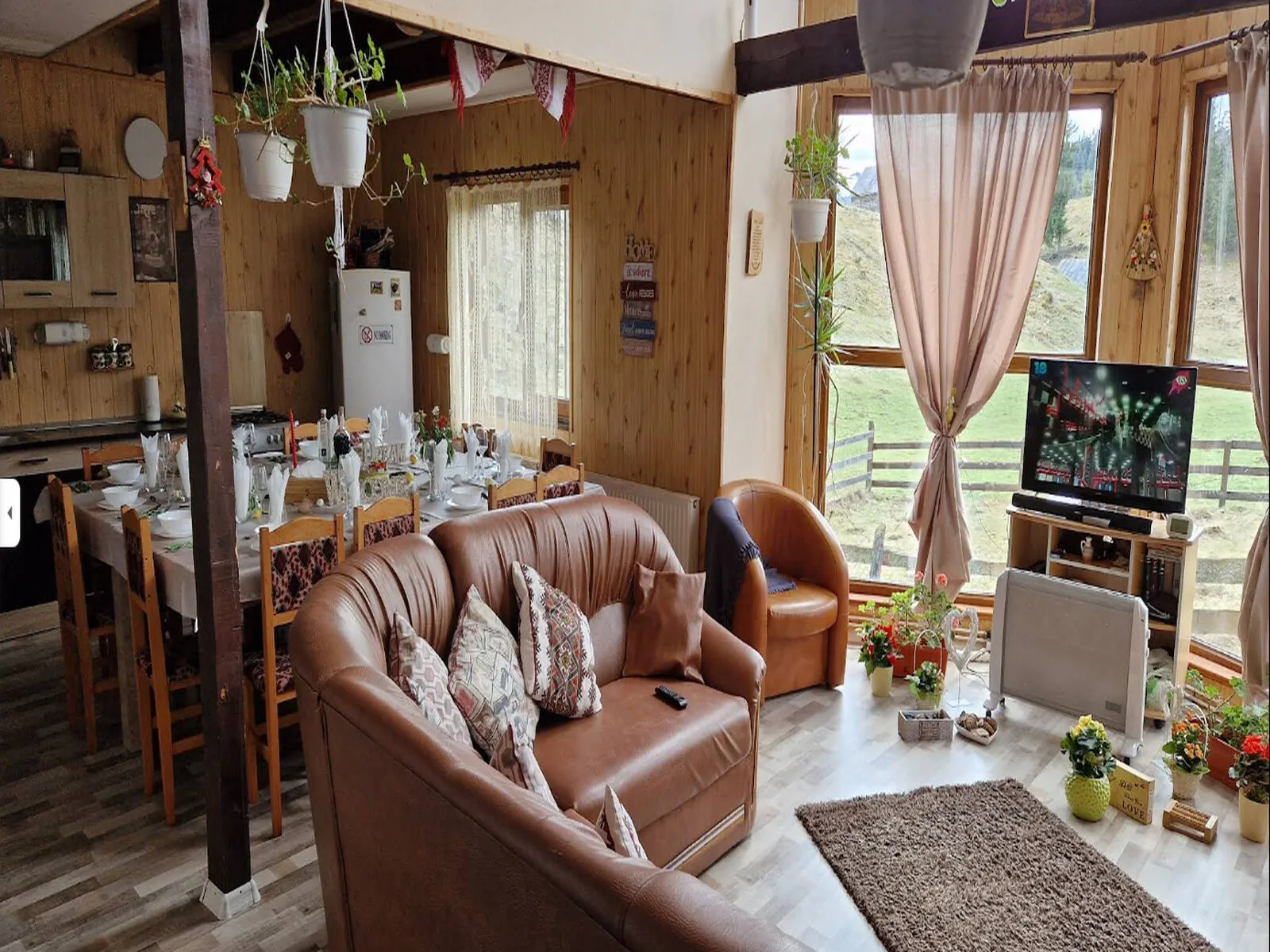 Cabana Raiul Carpatin Fundata