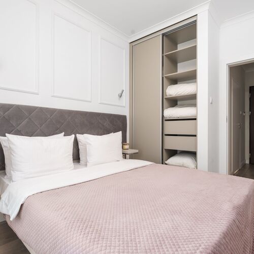 Mennica Residence – Stylish 2-Bedroom Apartment with Private Terrace #144