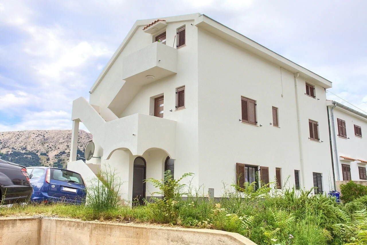 Apartmani Nana Baska
