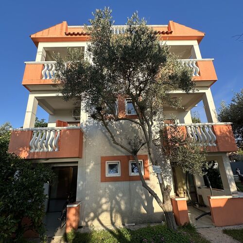 Apartmanház Lia Bibinje