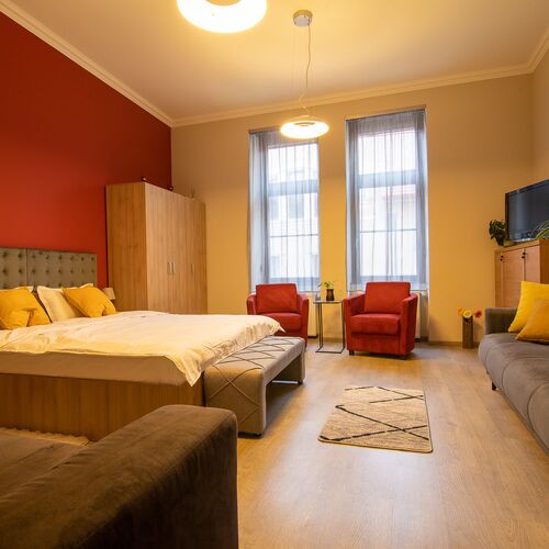 Lazar Central Apartment | Perfect for Family & Groups Oradea