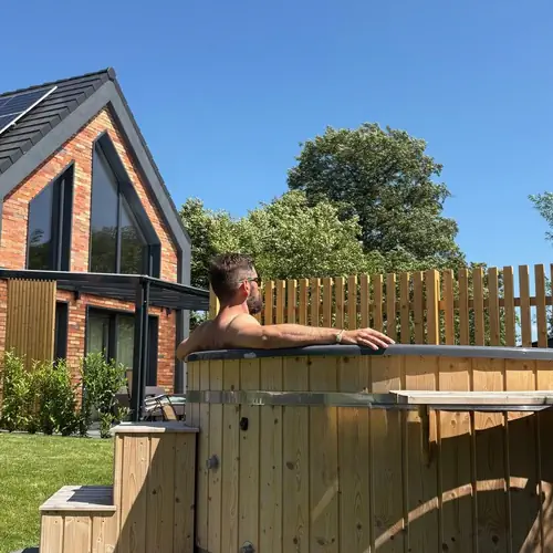 Balia ogrodowa z hydromasażem