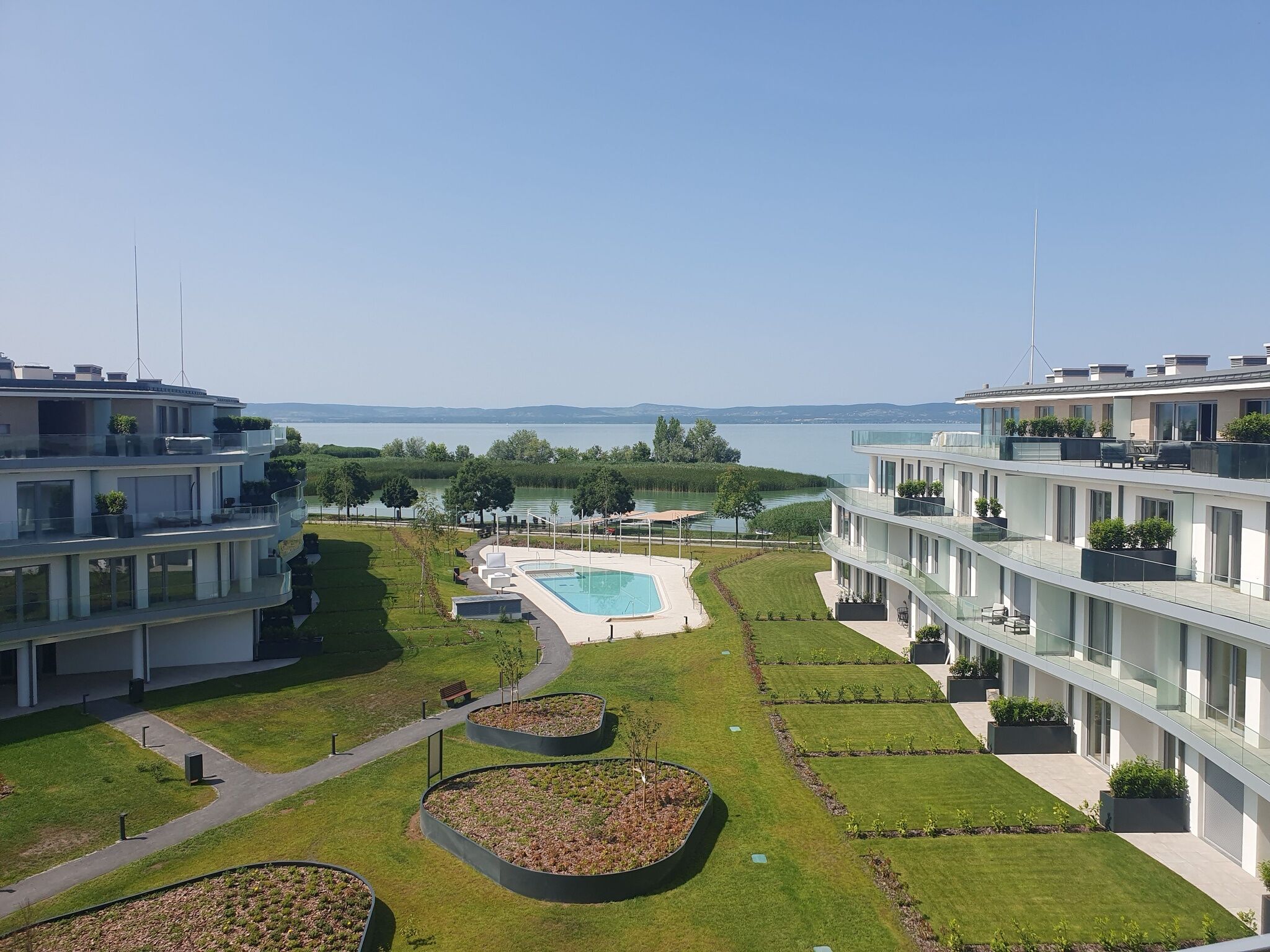 Szemesbay Apartman Balatonszemes