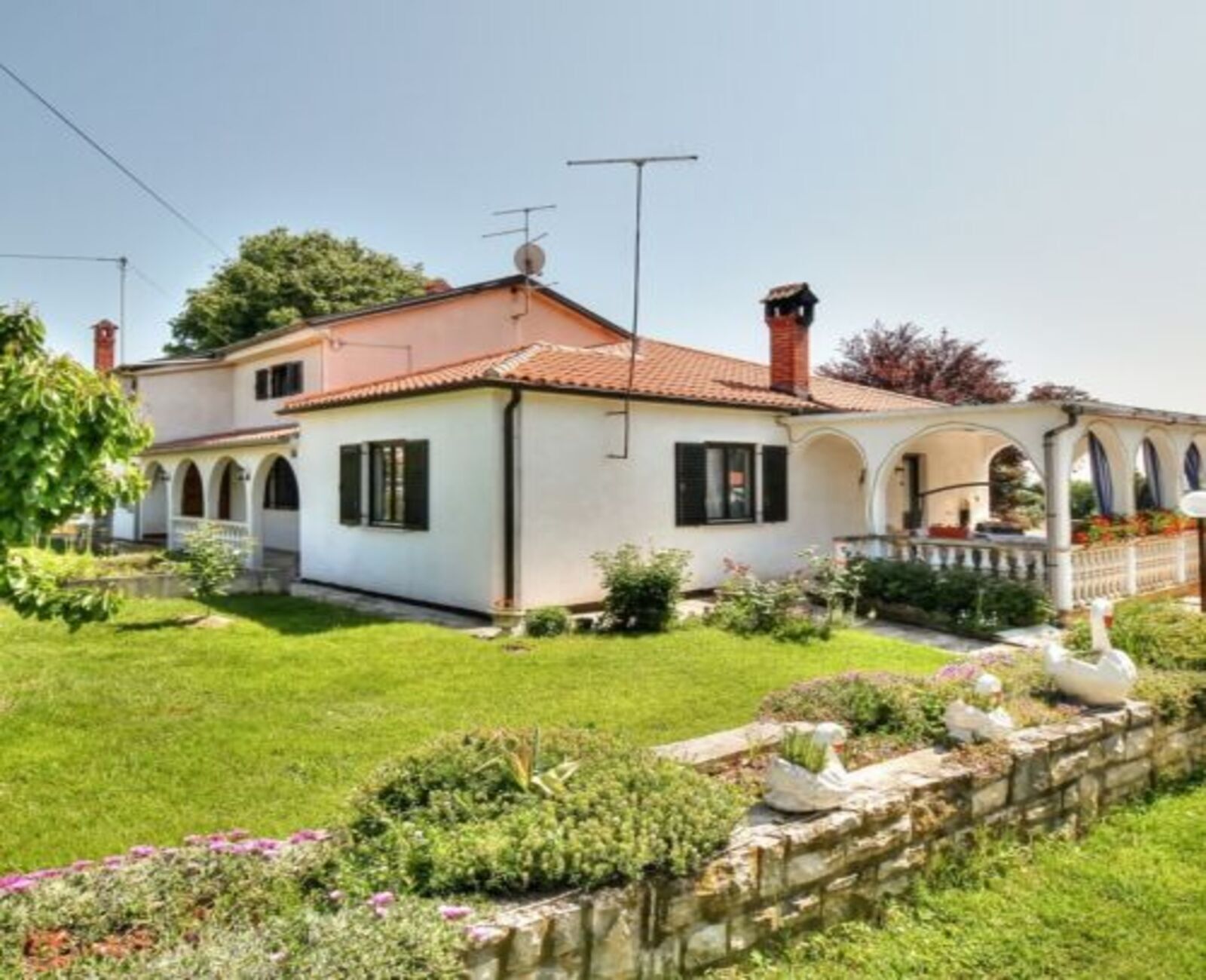 Soba za dvoje Paradinović Zambratija