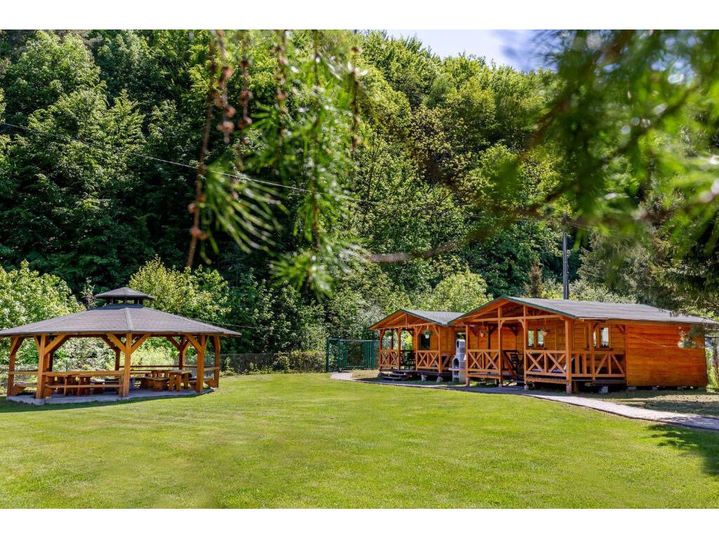 Ośrodek Wypoczynkowy I Domki Cicha Dolina Międzybrodzie Bialskie