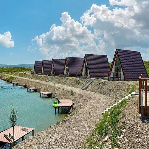 Lagos Lac de Pescuit Camping Căiuți