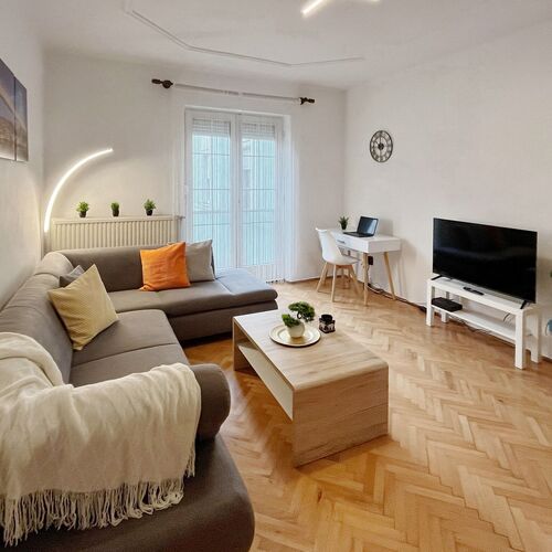 Home4You Apartman Szombathely