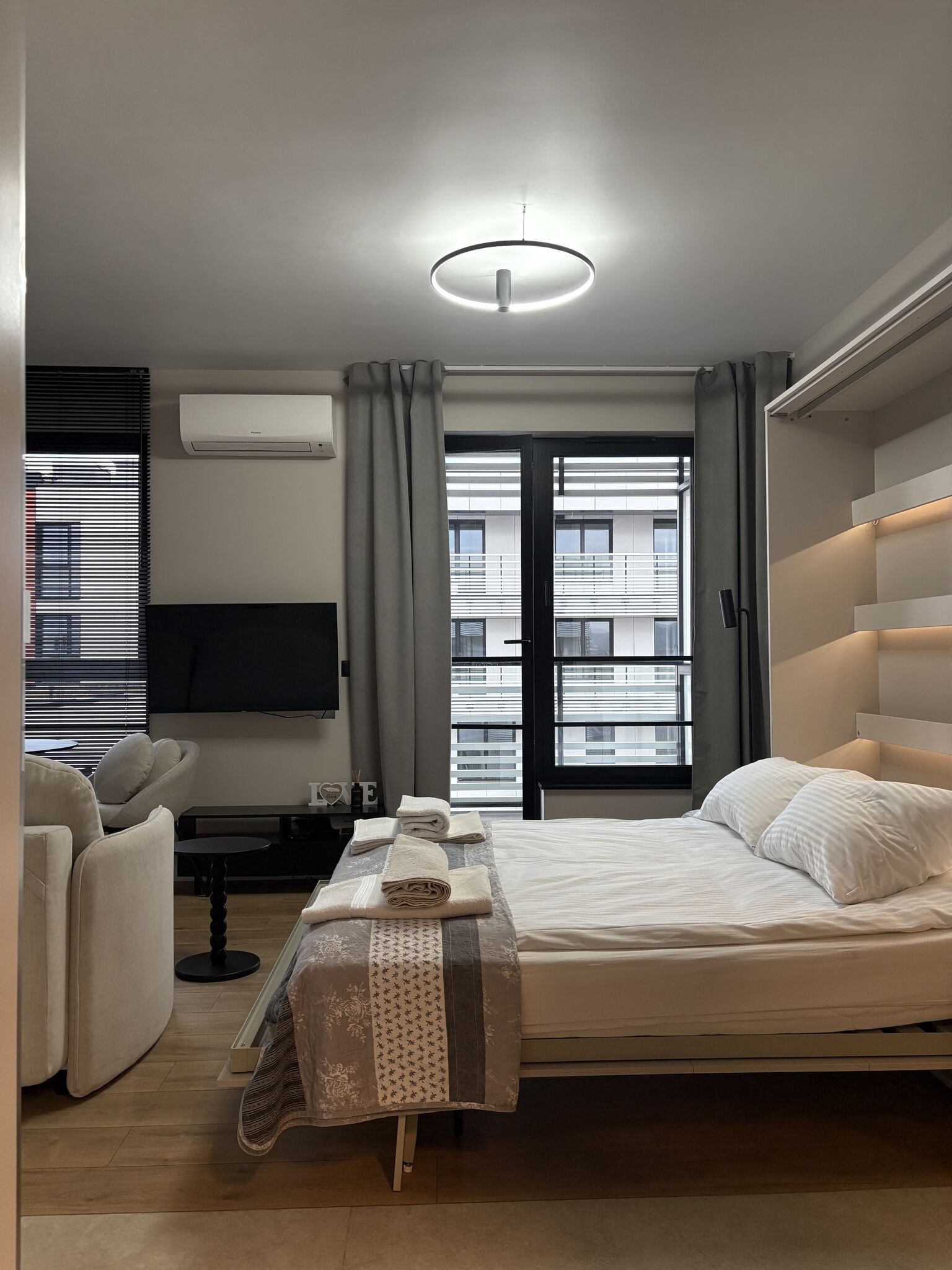 DOKI Living Heart of Gdansk Modern Studio